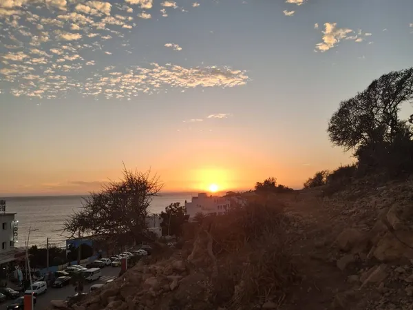 Sunset Surf — Anchor Point, MatnWave